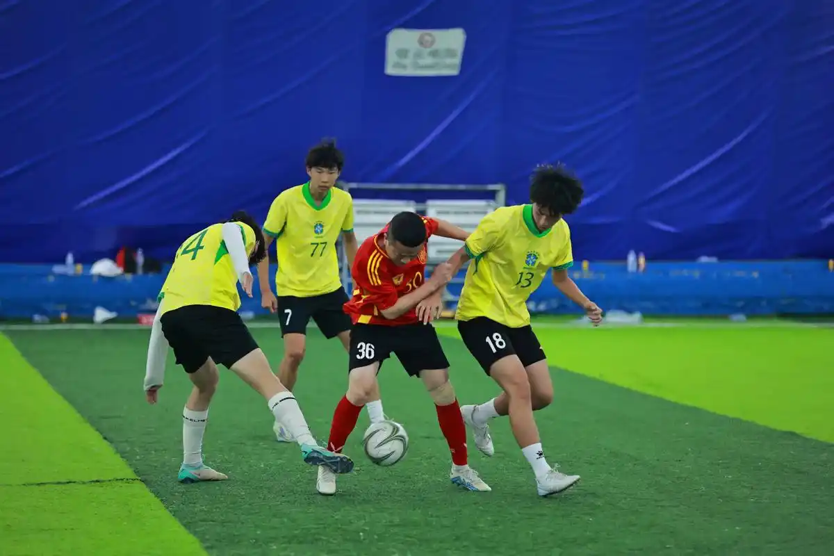 欧冠对决：勒沃库森 VS 阿森纳